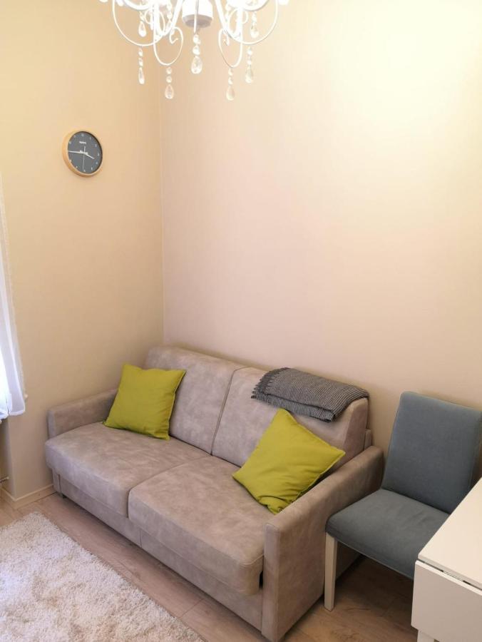 Cosy One Seperate Bedroom Apartment In City Center, Perfect For Family Trip. Riga Exterior photo