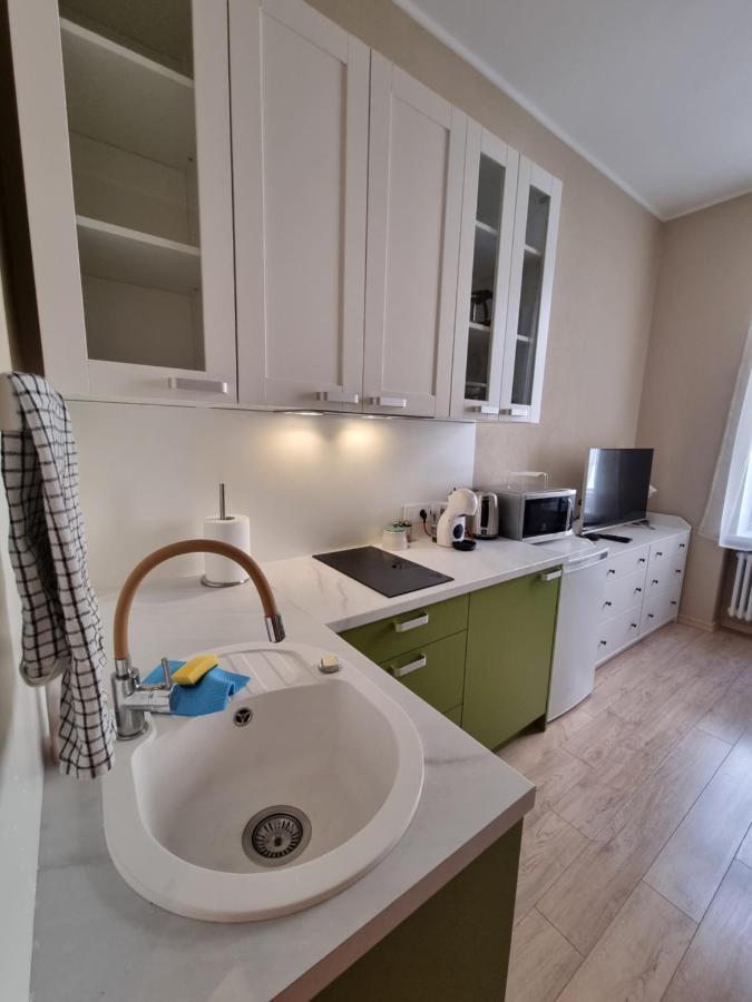 Cosy One Seperate Bedroom Apartment In City Center, Perfect For Family Trip. Riga Exterior photo